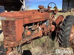 Farmall M 2WD Tractor 