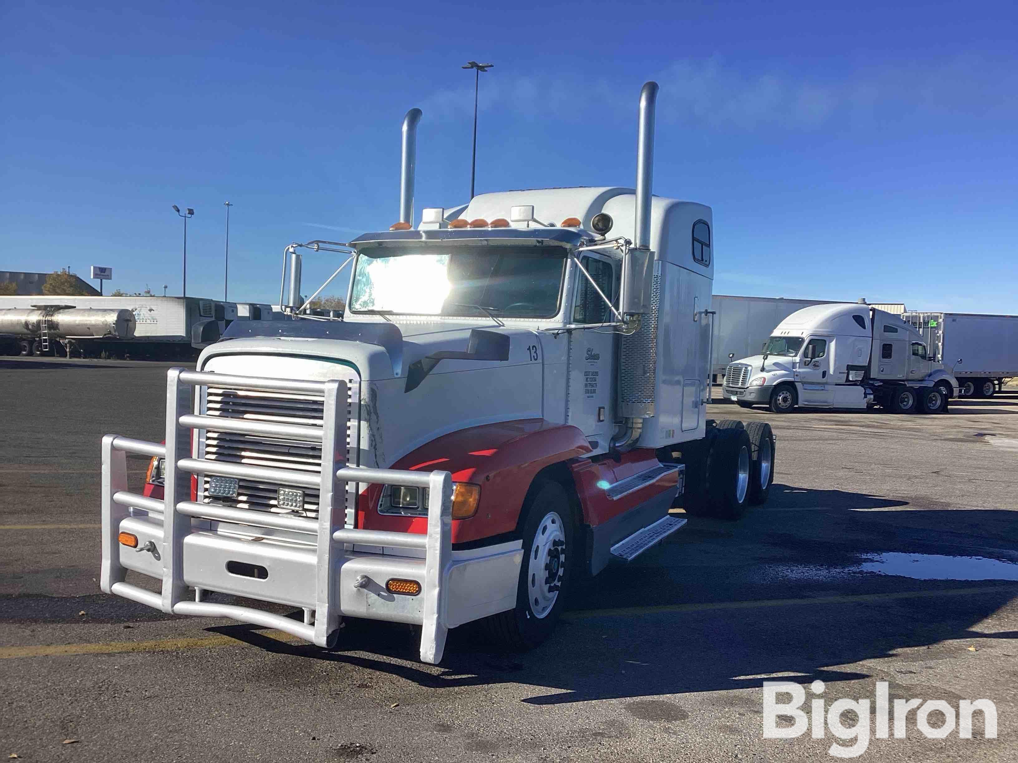 1996 Freightliner FLD120 T/A Truck Tractor 