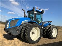 2011 New Holland T9.390 4WD Tractor 