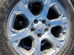 items/7e9117a0d269ec11b8200003fff90bee/dodgeram1500wheelstires_dcc931d0fca74020a1f1ee4a4068bd6c.jpg