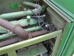 items/7e9a4c735e3eef11b4ad000d3acfdee0/1978johndeere4400combine-3_223575156027456b95de0e3de6aac886.jpg