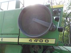 items/7e9a4c735e3eef11b4ad000d3acfdee0/1978johndeere4400combine-3_2c58f86ce3ce489eaa29768c640e7a88.jpg