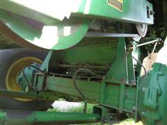 items/7e9a4c735e3eef11b4ad000d3acfdee0/1978johndeere4400combine-3_695f84007b59410b956d9540fd638857.jpg