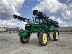 2005 John Deere 4720 Self-Propelled Sprayer 