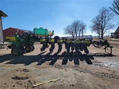 items/7eada3534dd2ee11a73d0022489101eb/2010johndeere1770ntprecisionplanter_d7a9dcee47b84679b52286a596a6700d.jpg