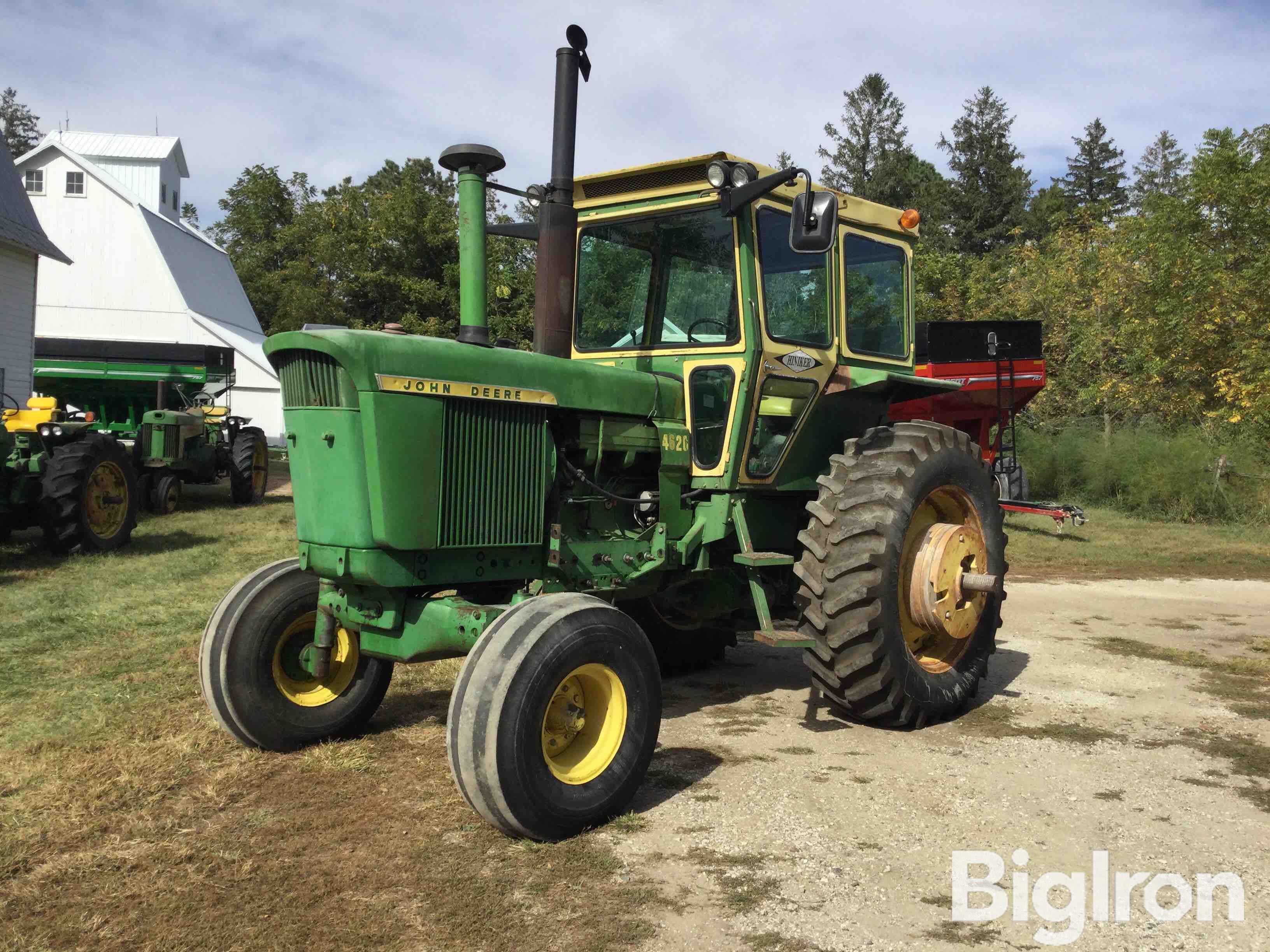 1971 John Deere 4620 2WD Tractor 