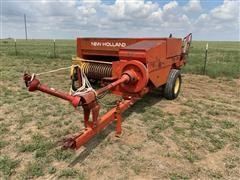 1981 New Holland 315 Small Square Baler 