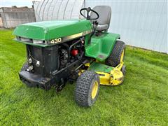 John Deere 430 Lawn & Garden Tractor 