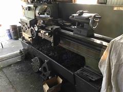 Elliot MS30/2500 Engine Lathe 