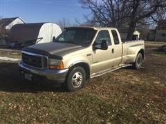 2001 Ford F350 Super Duty 1 Ton Extended Cab Dually Pickup 