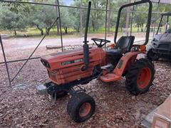 Kubota B7200 2WD Compact Utility Tractor 