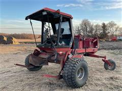 1992 Case IH 8840 Self-Propelled Windrower ***Parts Unit*** 