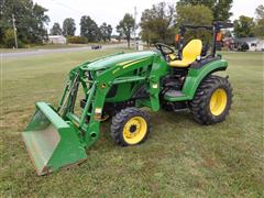 2018 John Deere 2032R MFWD Compact Utility Tractor W/Loader 