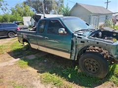 1997 Ford F150 4x4 Extended Cab Pickup (FOR PARTS ONLY) 