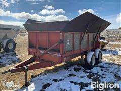 International 275 Manure Spreader 