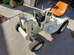 John Deere 112 Patio Tractor 