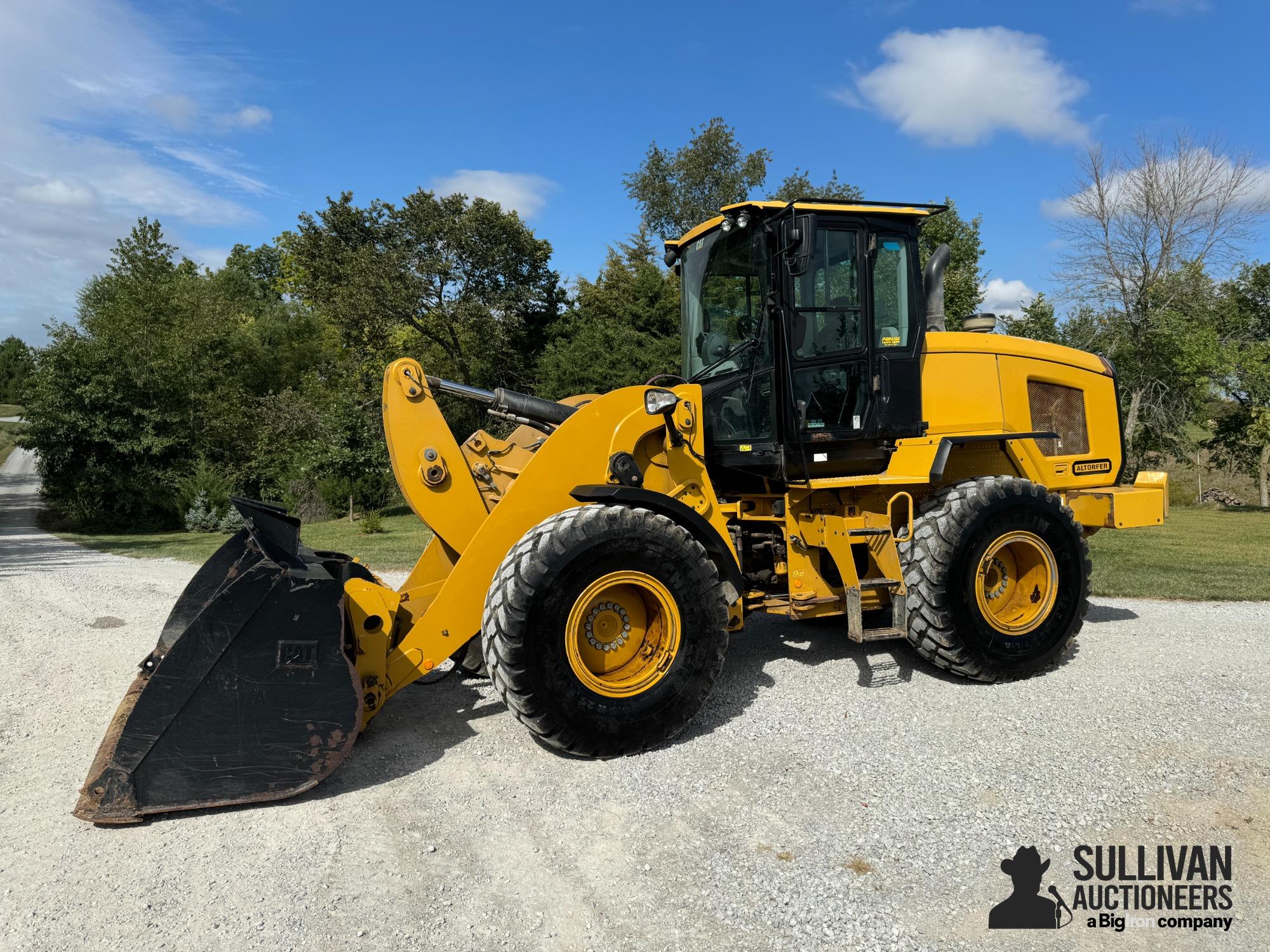 2015 Caterpillar 926M Wheel Loader 