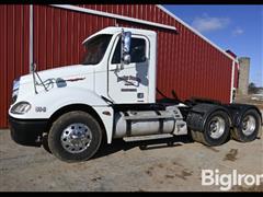 2005 Freightliner Columbia 120 T/A Day Cab Truck Tractor 