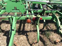 items/80cead903c2eee11a81c0022488cca71/johndeere960fieldcultivator-139_a6cd50f2123242a38a841475c4d52d24.jpg