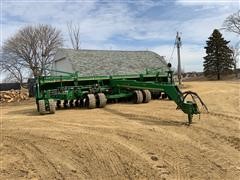 2004 Great Plains 3N-3020P No-Till Metered Drill 