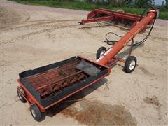 Westfield 8x12 Auger W/Hydraulic Truck Hopper 