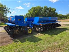 items/80fbd2876c40ef11b4ad0022488ff517/landoll5530-42x7foldinggraindrill_cc6dad2fd8eb42cba3bccca5f0538081.jpg