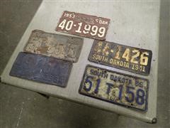 Antique License Plates 