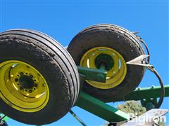 items/814bf2b9490ef0119d476045bd49d9c9/1995-john-deere-980-30-field-cultivator_528e7f8fd5424f23b852f882168a4f11.jpg