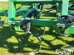 items/814bf2b9490ef0119d476045bd49d9c9/1995-john-deere-980-30-field-cultivator_b48f01dee8b449158c7e3d2498d790d1.jpg
