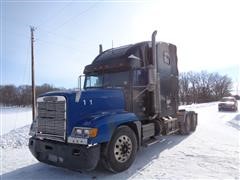 2000 Freightliner FLD 120 T/A Truck Tractor 