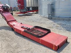 Hutchinson 24” Chain Drive Over Conveyor 