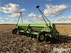 John Deere 520 Grain Drill 