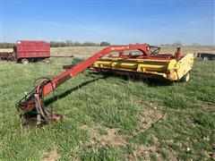 New Holland 116 Hydra-Swing Pull-Type Windrower 