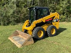 2016 Caterpillar 236D Skid Steer 