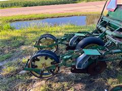 items/829f96c6c142ee11a81c00224890d91b/johndeere12504rowplanter_4a95d97873ca4770b30b579296cd1f9e.jpg