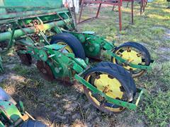 items/829f96c6c142ee11a81c00224890d91b/johndeere12504rowplanter_bab1da50874846a79aee669545d58f42.jpg