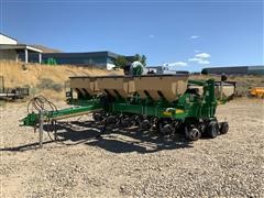 2019 Great Plains YP625A-0630 6R30" Planter 