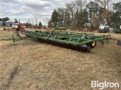 John Deere 724 30' Mulch Finisher 