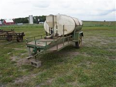 800 Gallon S/A Water Tank Trailer 