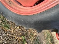 items/83a7cb74a160ed11a76e0003fff934d4/caseih6862wdtractorwfarmhandf11loader_1f2ebbcdfad247f1a854f77a0725be1e.jpg