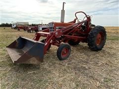 1977 Case IH 686 2WD Tractor W/ Farmhand F11 Loader 