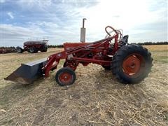 items/83a7cb74a160ed11a76e0003fff934d4/caseih6862wdtractorwfarmhandf11loader_63ee0b8c5e3344fb9f11c0e3a0998b75.jpg