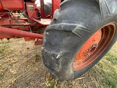 items/83a7cb74a160ed11a76e0003fff934d4/caseih6862wdtractorwfarmhandf11loader_67d7554ac94a4573ac21ae5f1c7aba4b.jpg