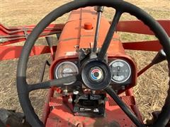 items/83a7cb74a160ed11a76e0003fff934d4/caseih6862wdtractorwfarmhandf11loader_b092754e639b4a07855433bbc43ad6f5.jpg