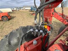 items/83a7cb74a160ed11a76e0003fff934d4/caseih6862wdtractorwfarmhandf11loader_df5cbf4d14ce4af39804db8432bdc057.jpg