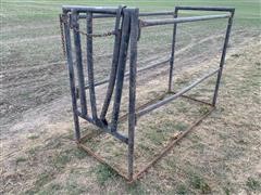 Cattle Grooming Chute 