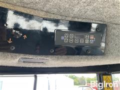 e9ba982da72b4bdca17fca93ec0e13e1.jpg