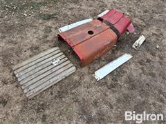 International / Farmall 706 Sheet Metal Parts 