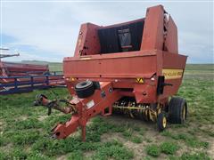 1994 New Holland 660 Round Baler 