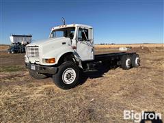 1999 International 4900 T/A Cab & Chassis 